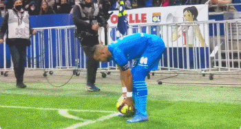 希罗半场砍20分，热火三分命中率21.1%，独行侠超5成