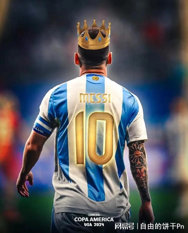 波兰足协谴责投掷烟火球迷：绝不容忍任何违反安全规定的行为（波兰足协痛斥向场内投掷烟火的球迷：对任何破坏安全的行为零容忍）