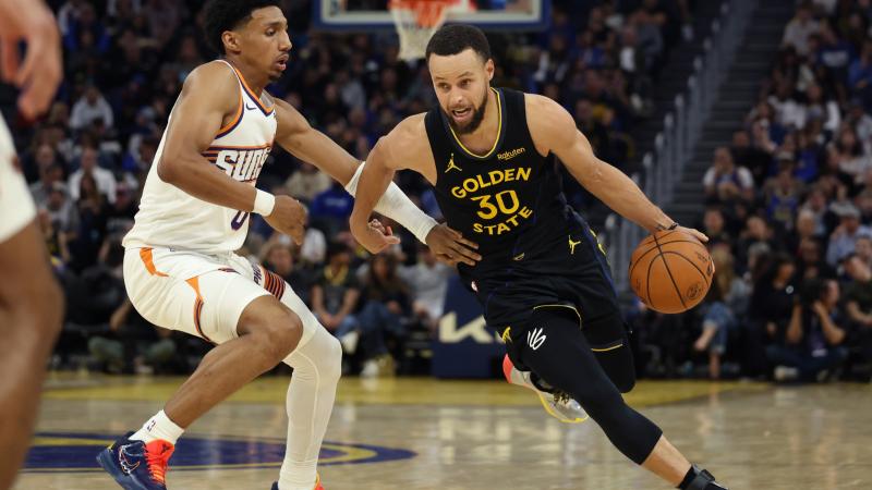 阿莫林明确奥纳纳在曼联已经没有未来。（阿莫林称奥纳纳在曼联已无位置）