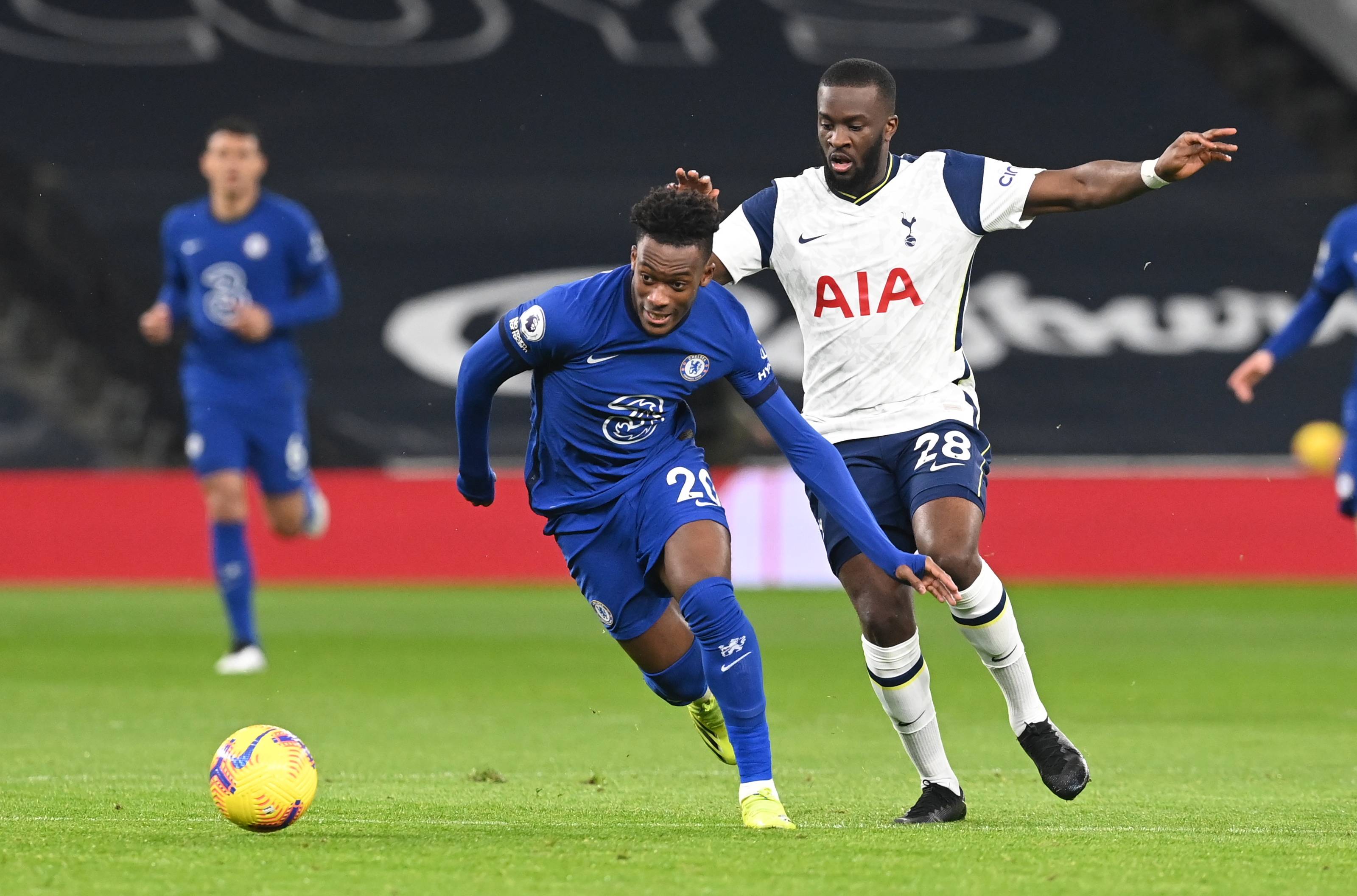 首尔主帅：赛前和林加德讨论过，让他更好地去领导球队（首尔主帅：赛前与林加德交流，期待他更好带队）