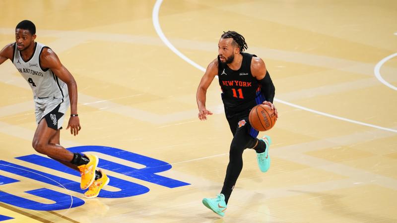 五星吐槽中足联颁奖会：简陋敷衍，还不如有些公司的年会现场（中足联颁奖礼遭五颗星差评：寒酸敷衍，比不过不少公司的年会）