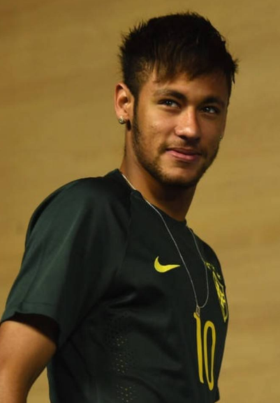 罗尔费斯：药厂在对抗中太软了，我们退缩了、在躲着身体对抗（罗尔费斯：药厂对抗强度不足，我们在回避身体拼抢）