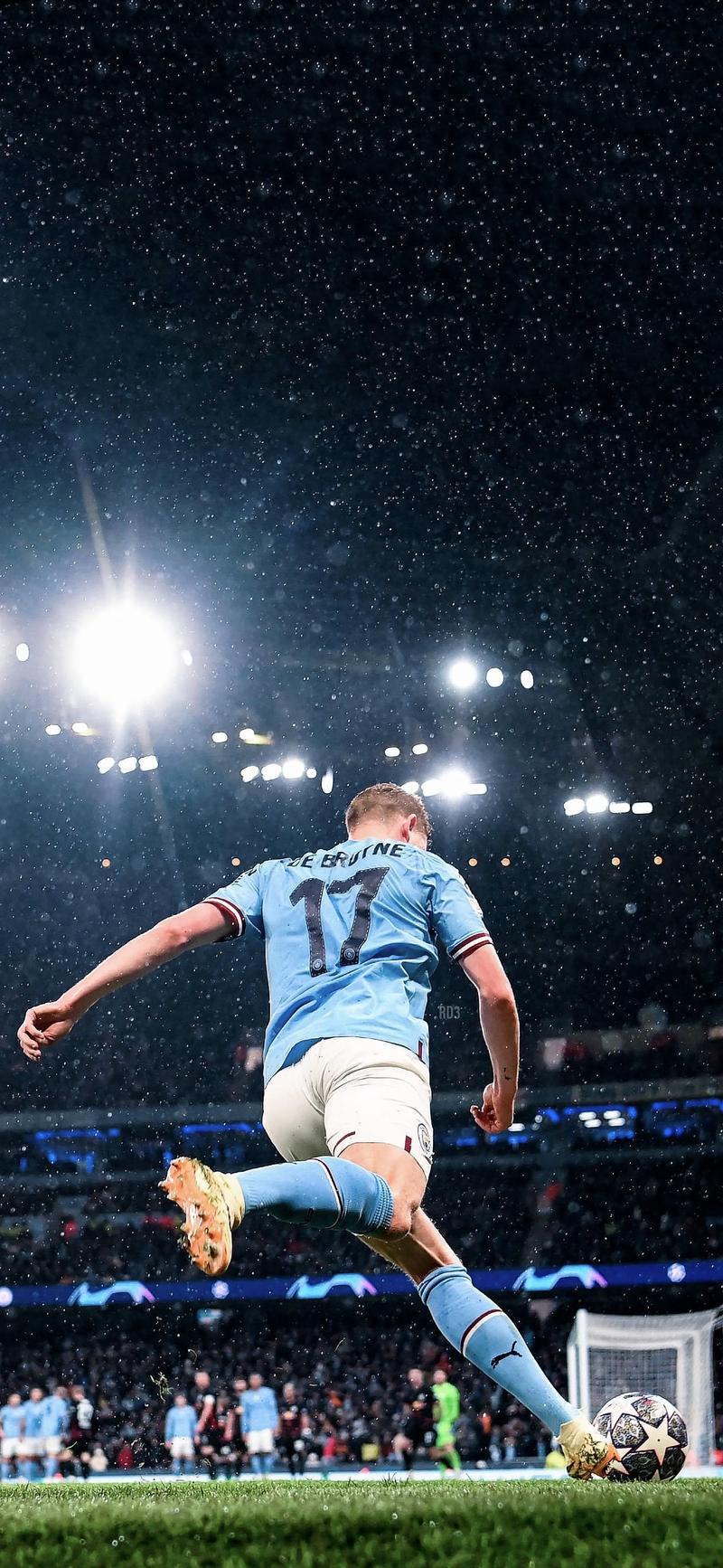 梅西达成400助攻成就，历史第一！（梅西完成第400次助攻，史上第一人！）