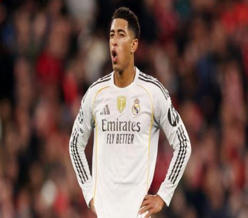 姆本扎：下赛季继续效力铁人，团结一心是实现中超的关键（姆本扎：下赛季将继续为铁人出战，团结一致是冲超关键）