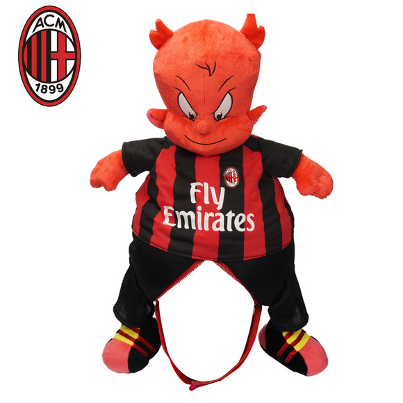 本泽马：不想只当个普通球员，我想在足球中真正留下一些东西（本泽马：不满足于平凡，渴望在足坛刻下自己的印记）