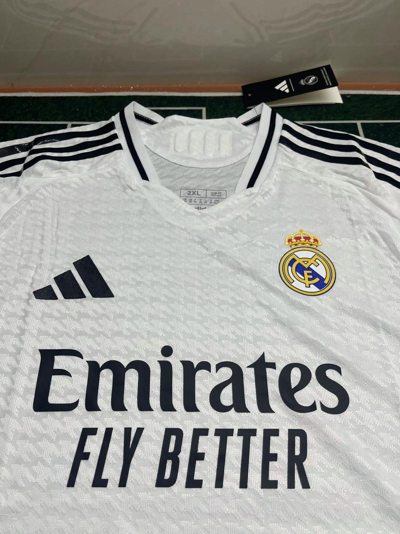 状态迷失！张宁CBA新赛季首秀6中0&罚球得到1分4犯规（手感冰凉！张宁CBA新季首秀6投尽失，罚球1分+4犯规）