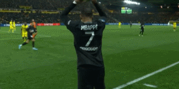 英超第10轮比赛，桑德兰主场1-1战平埃弗顿。（英超第10轮：桑德兰主场与埃弗顿1-1握手言和）